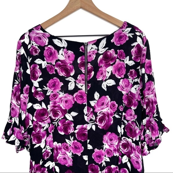 Torrid Top Womens 1X Floral Print V Neck Feminine Romantic Girly Valentines Day - Picture 8 of 11